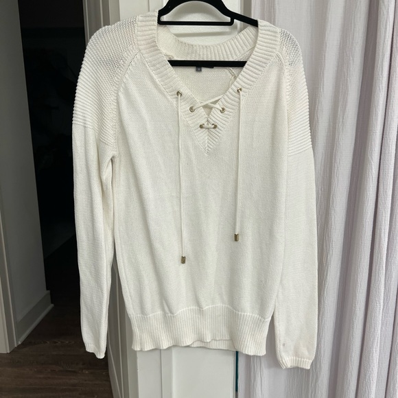 Elliot Lauren Sweater - Picture 1 of 3